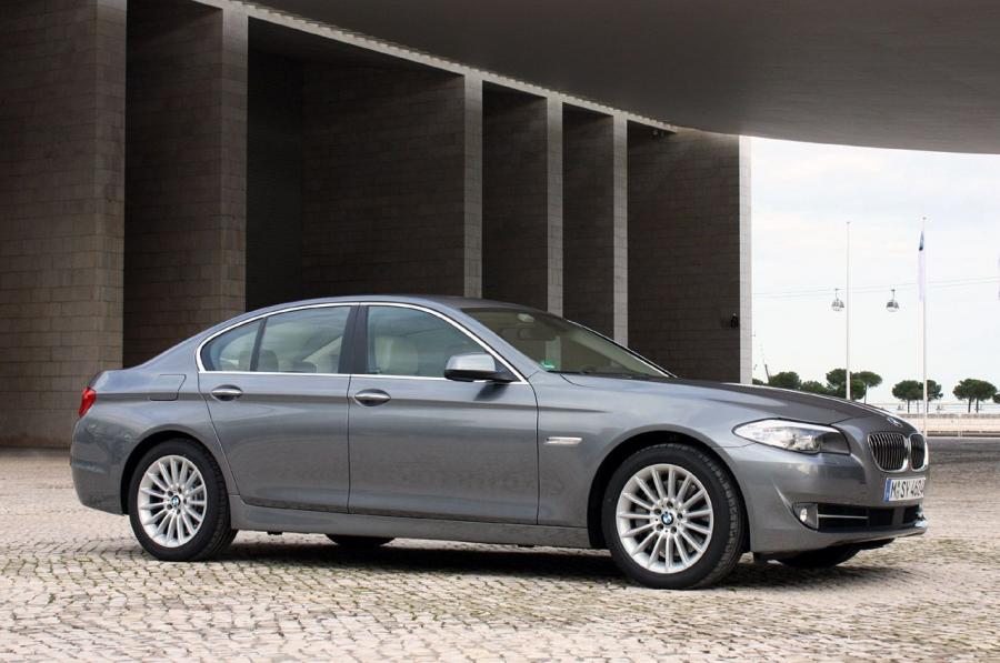  BMW 535i 2011 года  (фото 1 из 48)
